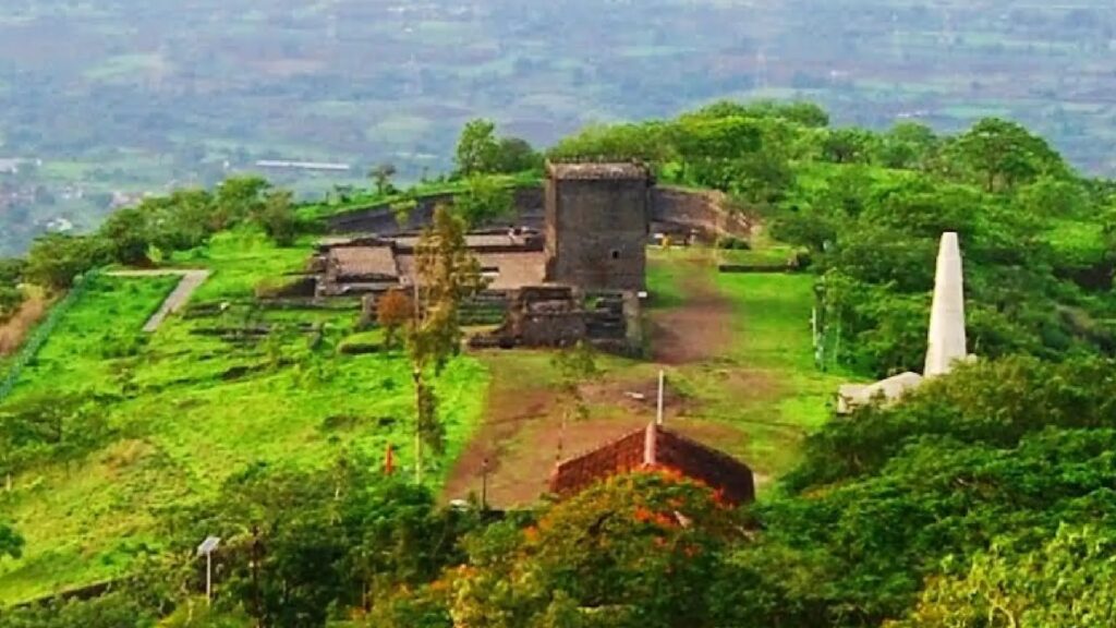 Shivneri fort