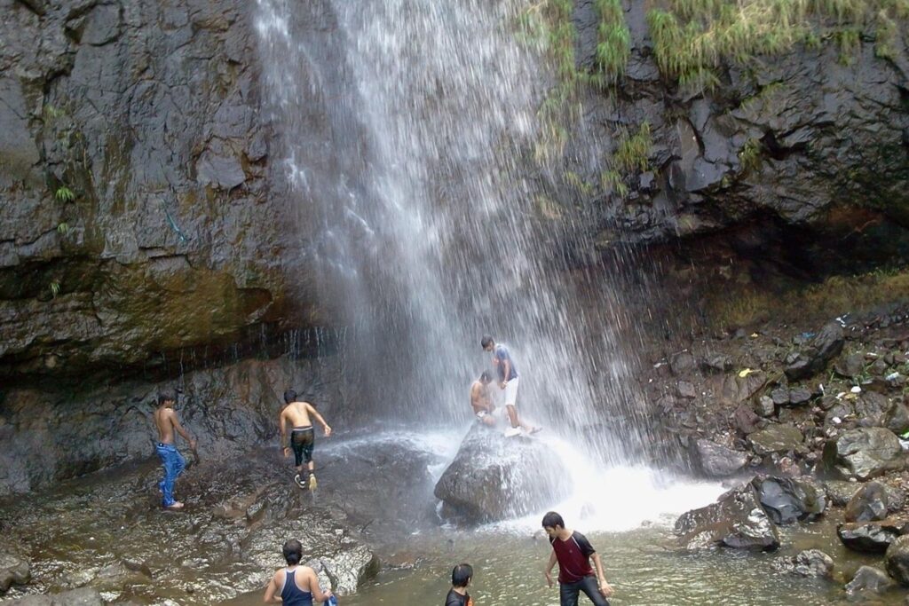 Bucket List of Waterfalls near Mumbai - ValU Tourism