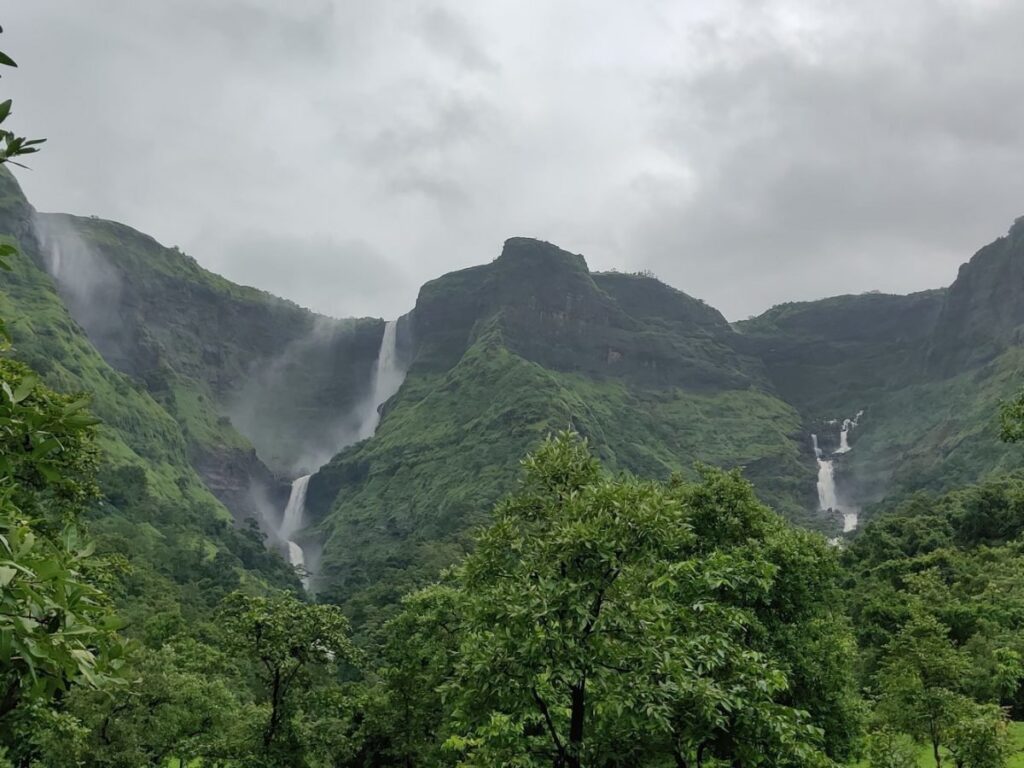 Malshej Falls
Romantic Places Near Mumbai You Must Visit