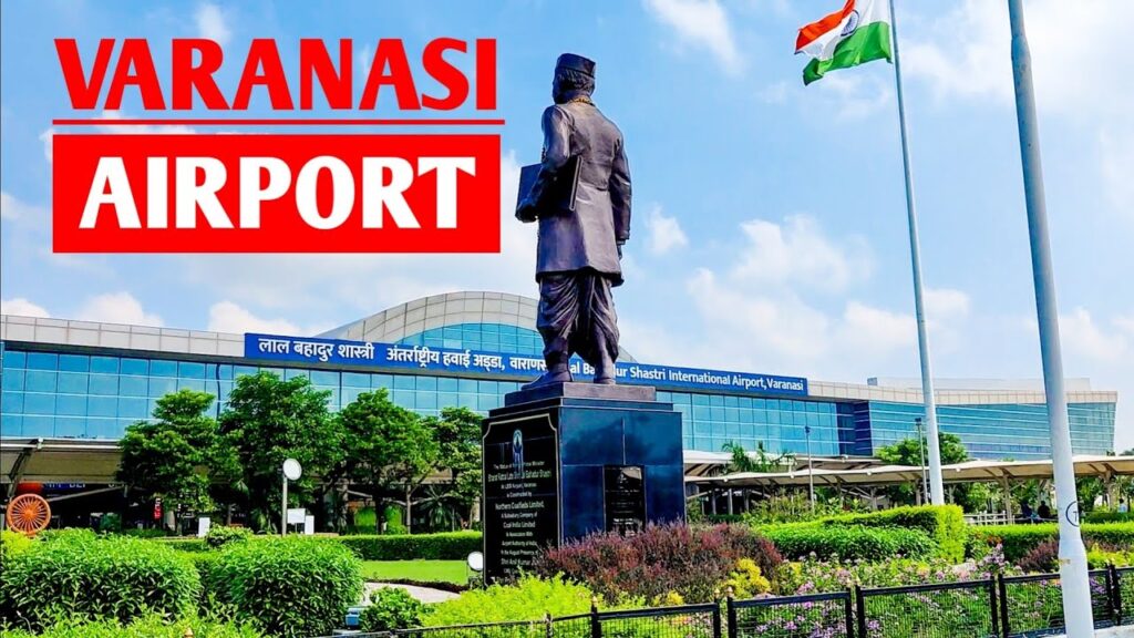 How to Reach Varanasi?
Lal Bahadur Shastri Airport in Varanasi, a key travel hub for the city